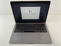 Apple macbook pro 13.3”, core(tm) i5 8th gen, 16 gb ram, 251 gb ssd laptop - afbeelding 1 van  7
