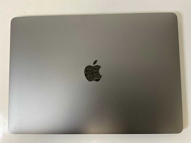 Apple macbook pro 13.3”, core(tm) i5 8th gen, 16 gb ram, 500 gb nvme laptop - afbeelding 5 van  7