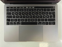Apple macbook pro 13.3”, core(tm) i5 8th gen, 16 gb ram, 500 gb ssd laptop - afbeelding 3 van  5