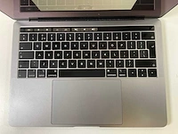 Apple macbook pro 13.3”, core(tm) i5 8th gen, 8 gb ram, 251 gb nvme laptop - afbeelding 4 van  7