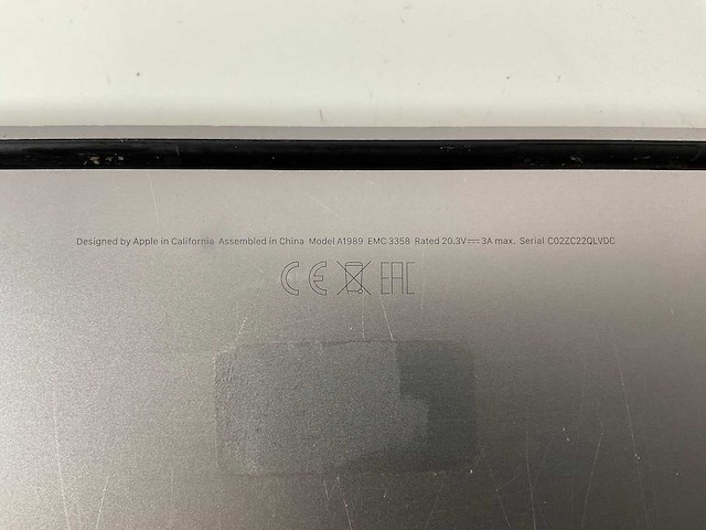 Apple macbook pro 13.3”, core(tm) i5 8th gen, 8 gb ram, 256 gb nvme laptop - afbeelding 6 van  6