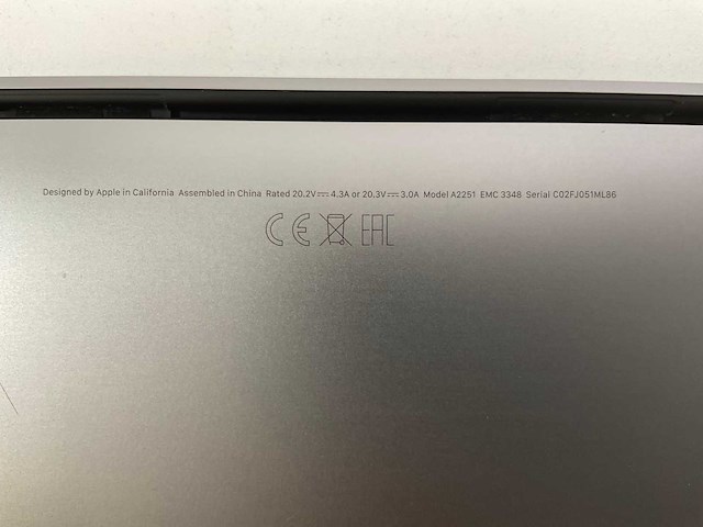 Apple macbook pro 13.3“ core(tm) i7 10th gen, 16 gb ram, 1 tb nvme laptop - afbeelding 7 van  7