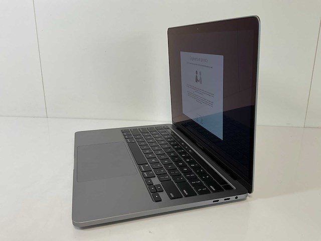Apple macbook pro 13.3”, core(tm) i7 10th gen, 16 gb ram, 500 gb nvme laptop - afbeelding 3 van  7