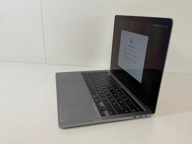 Apple macbook pro 13.3”, core(tm) i7 10th gen, 16 gb ram, 500 gb nvme laptop - afbeelding 3 van  7