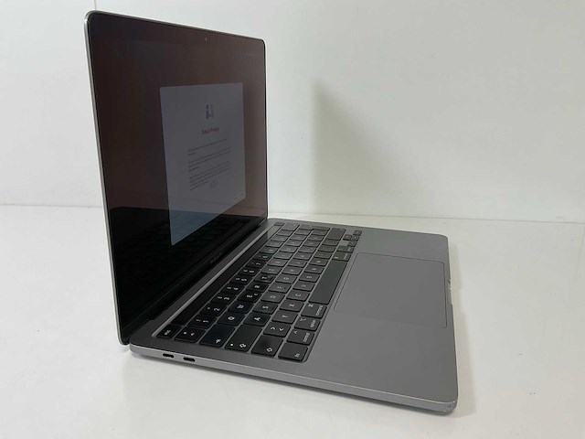Apple macbook pro 13.3”, core(tm) i7 10th gen, 16 gb ram, 500 gb nvme laptop - afbeelding 2 van  7