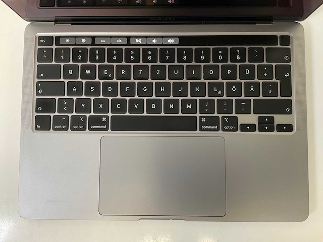 Apple macbook pro 13.3”, core(tm) i7 10th gen, 16 gb ram, 500 gb nvme laptop - afbeelding 4 van  7