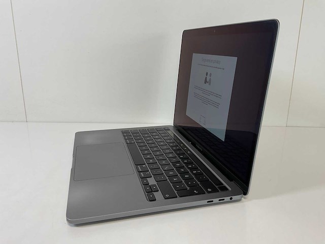 Apple macbook pro 13.3”, core(tm) i7 10th gen, 16 gb ram, 500 gb nvme laptop - afbeelding 3 van  7