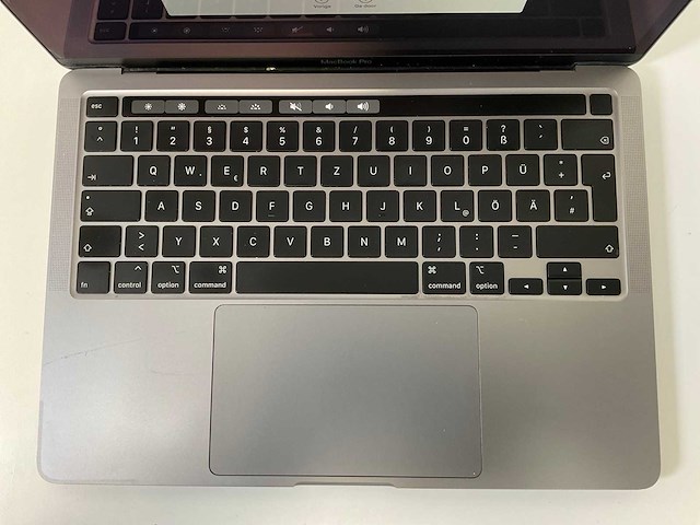 Apple macbook pro 13.3”, core(tm) i7 10th gen, 16 gb ram, 500 gb nvme laptop - afbeelding 4 van  7