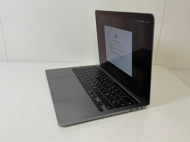 Apple macbook pro 13.3”, core(tm) i7 10th gen, 16 gb ram, 500 gb nvme laptop - afbeelding 3 van  7