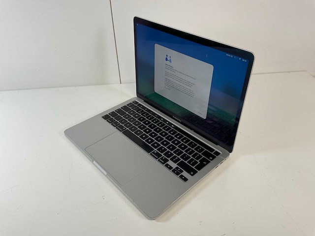 Apple macbook pro 13.3”, core(tm) i7 10th gen, 16 gb ram, 512 gb ssd laptop - afbeelding 3 van  7