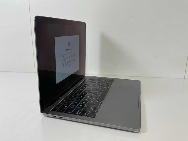 Apple macbook pro 13.3”, core(tm) i7-8559u, 16 gb ram, 251 gb nvme laptop - afbeelding 2 van  7