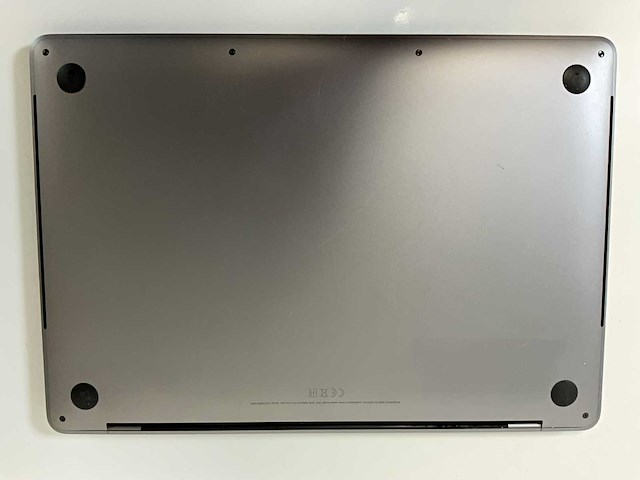 Apple macbook pro 13.3”, core(tm) i7 8th gen, 16 gb ram, 1 tb nvme laptop - afbeelding 6 van  7