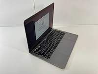 Apple macbook pro 13,3”, core(tm) i7 8th gen, 16 gb ram, 1 tb nvme laptop - afbeelding 2 van  7