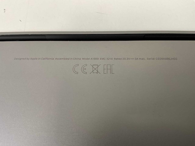 Apple macbook pro 13.3”, core(tm) i7 8th gen, 16 gb ram, 251 gb nvme laptop - afbeelding 7 van  8