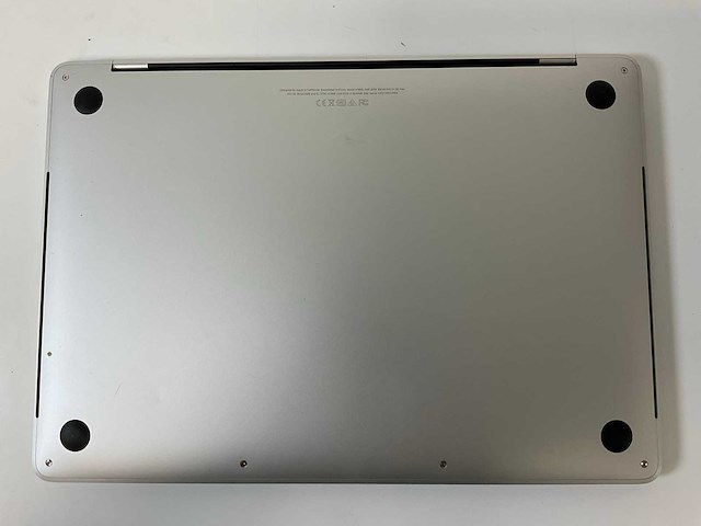 Apple macbook pro 13.3”, core(tm) i7 8th gen, 16 gb ram, 251 gb nvme laptop - afbeelding 6 van  7