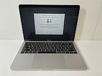 Apple macbook pro 13.3”, core(tm) i7 8th gen, 16 gb ram, 251 gb nvme laptop - afbeelding 1 van  7
