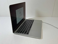 Apple macbook pro 13.3”, core(tm) i7 8th gen, 16 gb ram, 251 gb nvme laptop - afbeelding 2 van  7