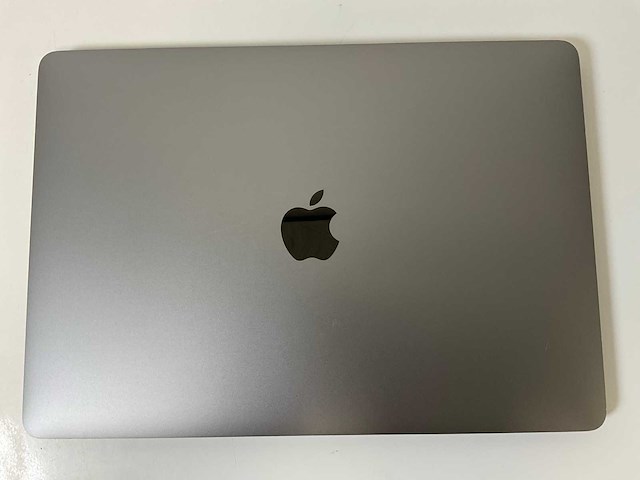 Apple macbook pro 13.3”, core(tm) i7 8th gen, 16 gb ram, 251 gb nvme laptop - afbeelding 4 van  6