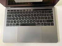 Apple macbook pro 13.3”, core(tm) i7 8th gen, 16 gb ram, 251 gb nvme laptop - afbeelding 4 van  7