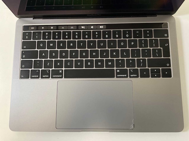 Apple macbook pro 13.3”, core(tm) i7 8th gen, 16 gb ram, 251 gb nvme laptop - afbeelding 4 van  8