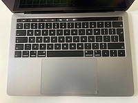 Apple macbook pro 13.3”, core(tm) i7 8th gen, 16 gb ram, 251 gb nvme laptop - afbeelding 4 van  8
