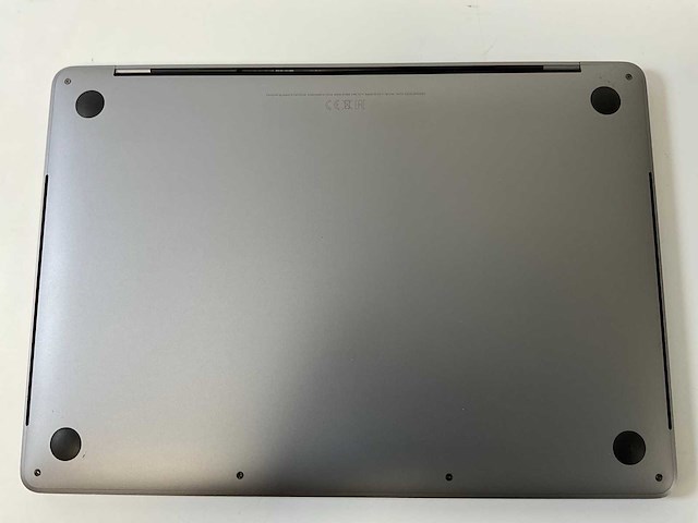 Apple macbook pro 13.3”, core(tm) i7 8th gen, 16 gb ram, 251 gb nvme laptop - afbeelding 6 van  8