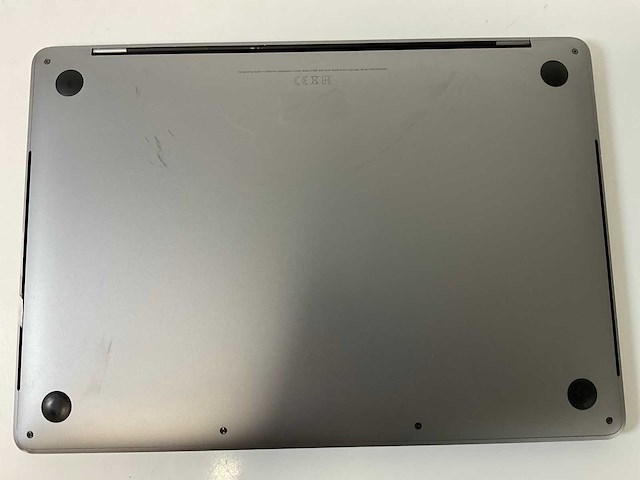 Apple macbook pro 13.3”, core(tm) i7 8th gen, 16 gb ram, 251 gb nvme laptop - afbeelding 6 van  9