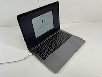 Apple macbook pro 13.3”, core(tm) i7 8th gen, 16 gb ram, 251 gb nvme laptop - afbeelding 2 van  7