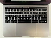 Apple macbook pro 13.3”, core(tm) i7 8th gen, 16 gb ram, 251 gb ssd laptop - afbeelding 4 van  7