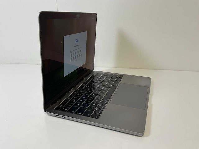 Apple macbook pro 13.3”, core(tm) i7 8th gen, 16 gb ram, 256 gb nvme laptop - afbeelding 4 van  11