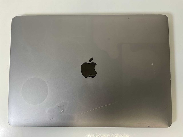Apple macbook pro 13.3”, core(tm) i7 8th gen, 16 gb ram, 256 gb nvme laptop - afbeelding 8 van  11