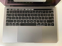 Apple macbook pro 13.3”, core(tm) i7 8th gen, 16 gb ram, 256 gb nvme laptop - afbeelding 4 van  7