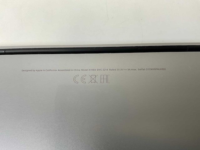 Apple macbook pro 13.3”, core(tm) i7 8th gen, 16 gb ram, 256 gb nvme laptop - afbeelding 7 van  7