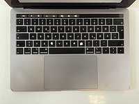 Apple macbook pro 13.3”, core(tm) i7 8th gen, 16 gb ram, 256 gb nvme laptop - afbeelding 4 van  7