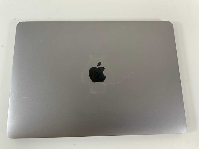 Apple macbook pro 13.3”, core(tm) i7 8th gen, 16 gb ram, 256 gb nvme laptop - afbeelding 5 van  7