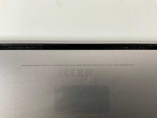 Apple macbook pro 13.3”, core(tm) i7 8th gen, 16 gb ram, 256 gb nvme laptop - afbeelding 7 van  7