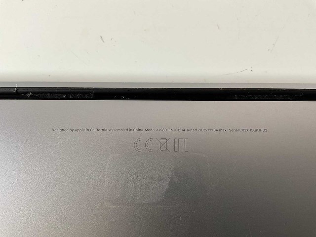 Apple macbook pro 13.3”, core(tm) i7 8th gen, 16 gb ram, 256 gb nvme laptop - afbeelding 7 van  7