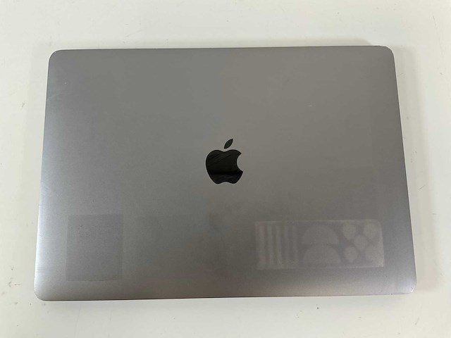 Apple macbook pro 13.3”, core(tm) i7 8th gen, 16 gb ram, 256 gb nvme laptop - afbeelding 5 van  7