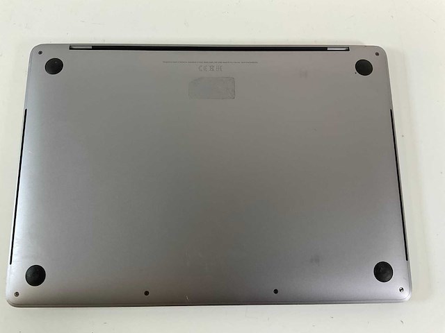 Apple macbook pro 13.3”, core(tm) i7 8th gen, 16 gb ram, 256 gb nvme laptop - afbeelding 6 van  7