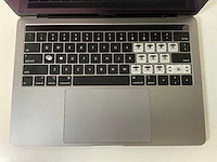 Apple macbook pro 13.3”, core(tm) i7 8th gen, 16 gb ram, 500 gb nvme laptop - afbeelding 4 van  8