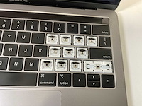 Apple macbook pro 13.3”, core(tm) i7 8th gen, 16 gb ram, 500 gb nvme laptop - afbeelding 8 van  8