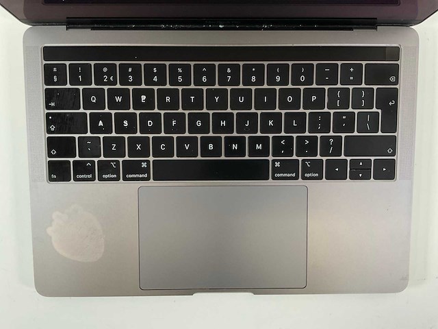 Apple macbook pro 13,3”, core(tm) i7 8th gen, 16 gb ram, 500 gb nvme laptop - afbeelding 4 van  7