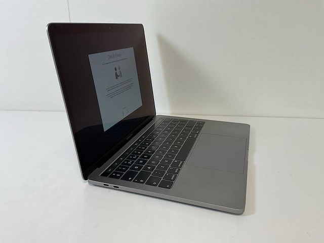 Apple macbook pro 13.3”, core(tm) i7 8th gen, 16 gb ram, 500 gb nvme laptop - afbeelding 2 van  7