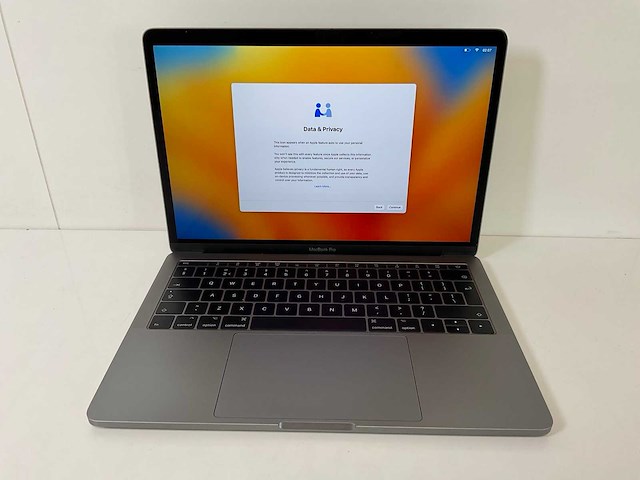 Apple macbook pro 13.3”, dualcore i5, 8 gb ram, 128 gb ssd laptop - afbeelding 1 van  7
