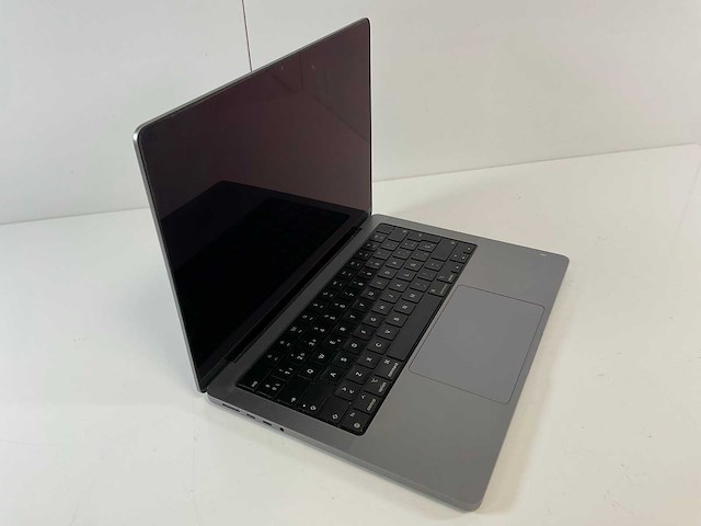 Apple macbook pro 13,3”, m1 pro, 32 gb ram, 500 gb nvme, m1 pro laptop - afbeelding 2 van  7