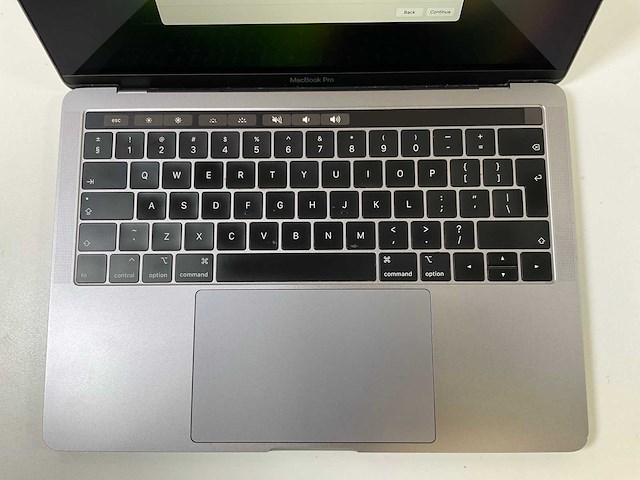 Apple macbook pro 13.3”, quadcore i5, 16 gb ram, 500 gb nvme laptop - afbeelding 4 van  7