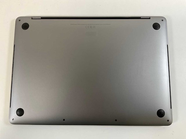 Apple macbook pro 13.3”, quadcore i5, 16 gb ram, 512 gb nvme laptop - afbeelding 4 van  5