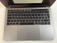 Apple macbook pro 13.3”, quadcore i5, 8 gb ram, 251 gb nvme laptop - afbeelding 3 van  6