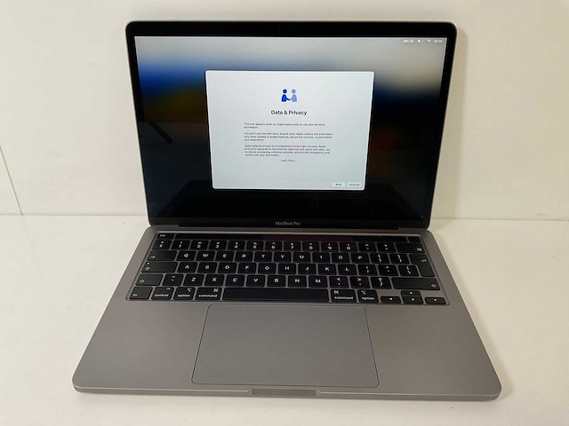 Apple macbook pro 13.3”, quadcore i7, 16 gb ram, 1 tb ssd laptop - afbeelding 1 van  7