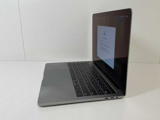 Apple macbook pro 13.3”, quadcore i7, 16 gb ram, 256 gb ssd laptop - afbeelding 3 van  7